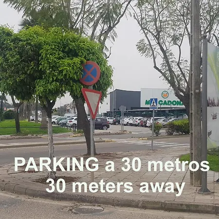 Δωμάτια σε οικογενειακή κατοικία En Coria Coria del Río
